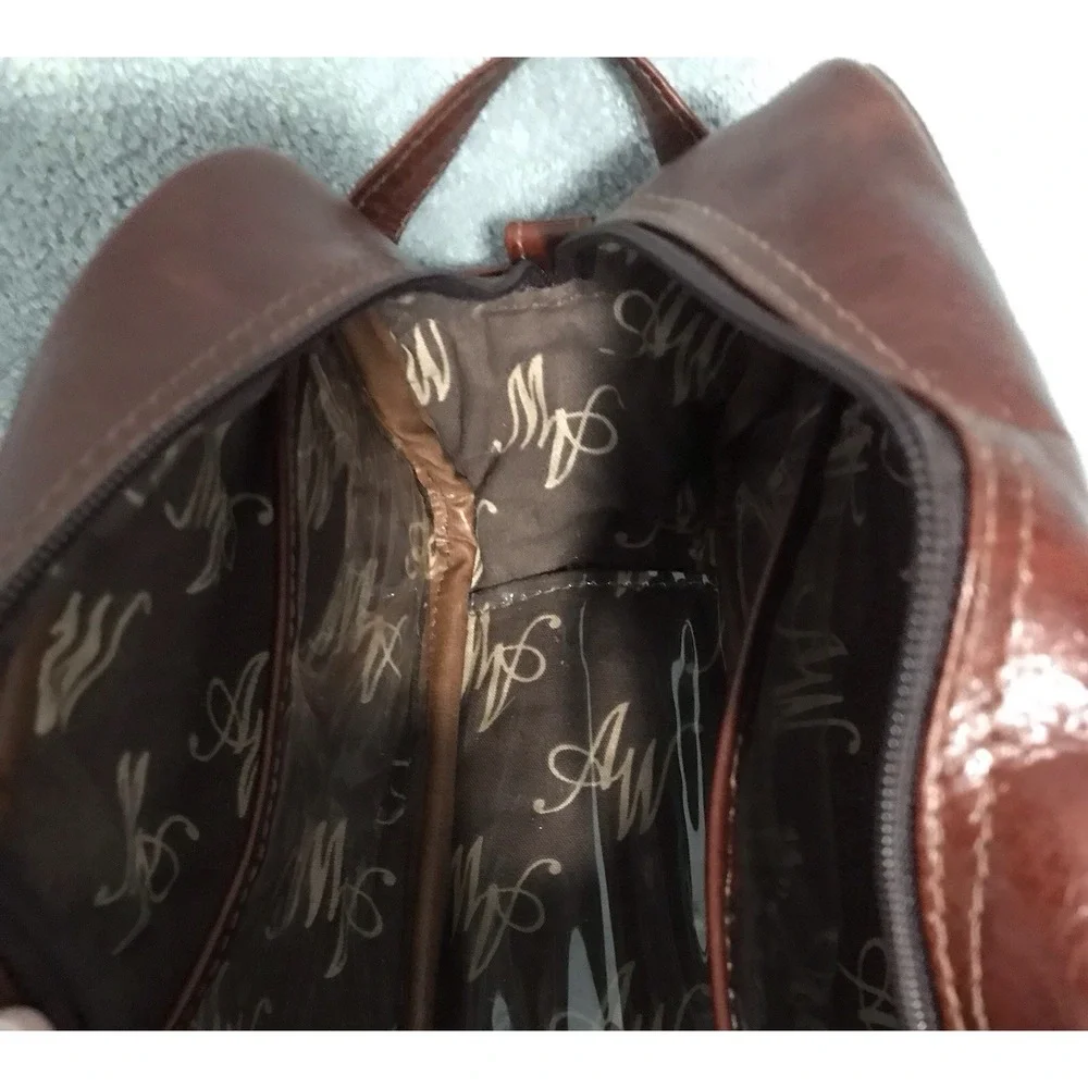 American West Embossed Tooled Leather Toiletry Cosmetic Bag Western Leaf Style